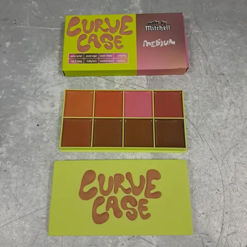 MADE BY MITCHELL CURVE CASE CREAM BLUSHER/BRONZER PALETTE IN MEDIUM