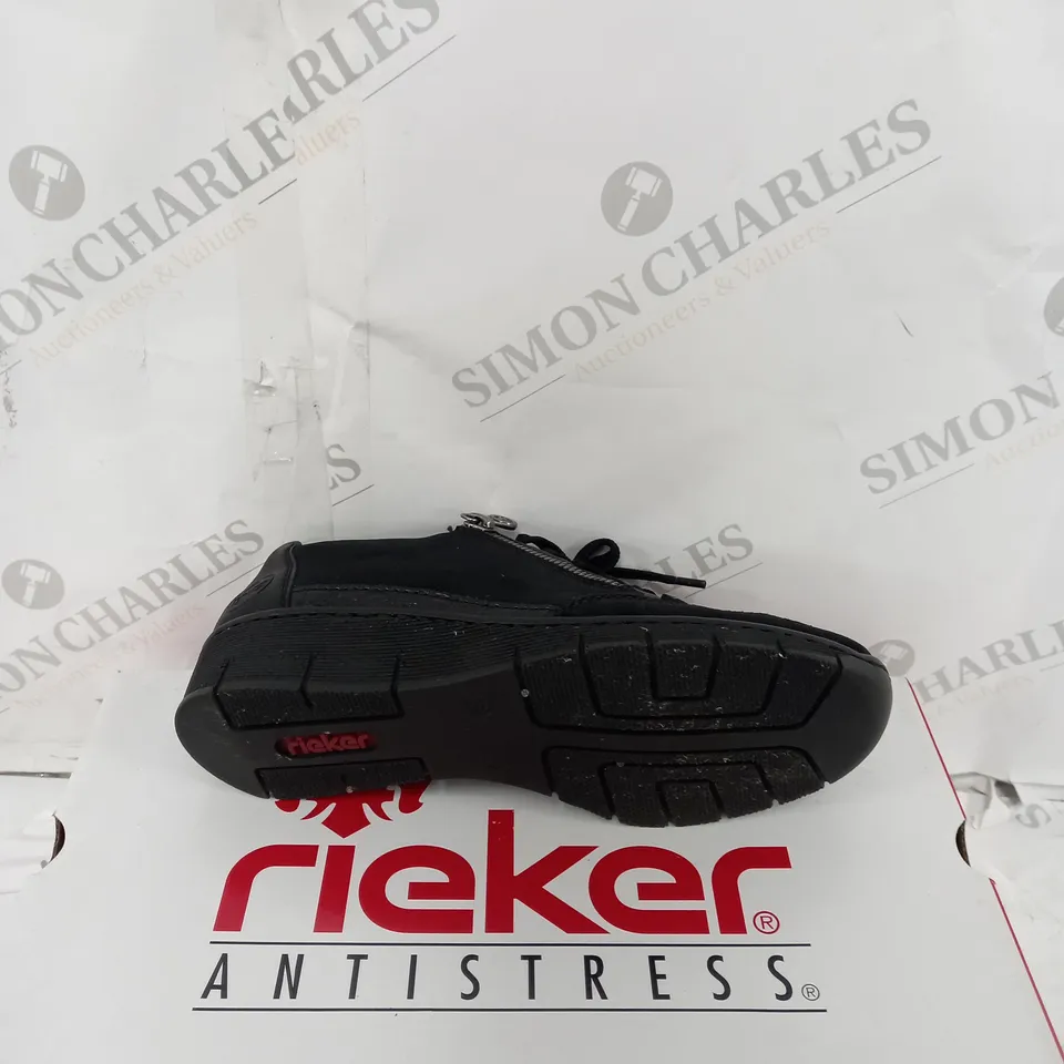 BOXED PAIR OF RIEKER WEDGE TRAINERS IN BLACK UK SIZE 4
