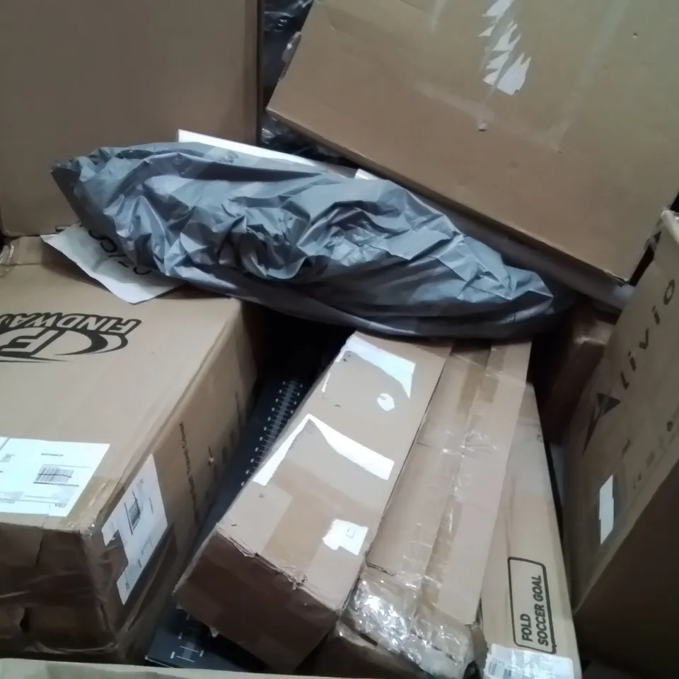 PALLET CONTAINING ASSORTED ITEMS TO INCLUDE: PADDLE BOARD, MULTIFUNCTIONAL FOOD PROCESSOR, TWIST STEPPER, KIDS SCOOTERS, 40" FITNESS TRAMPOLINE ECT