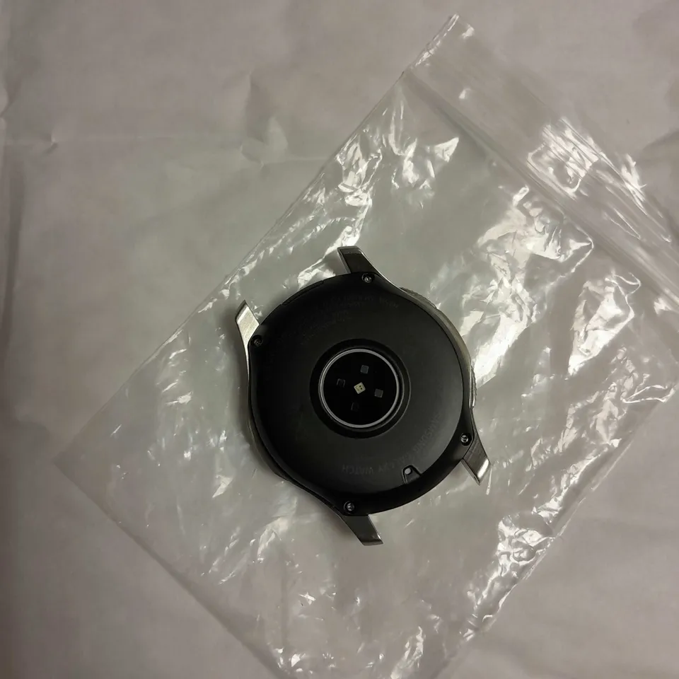 SAMSUNG GALAXY SMART WATCH FACE WITHOUT STRAP IN SILVER/GREY