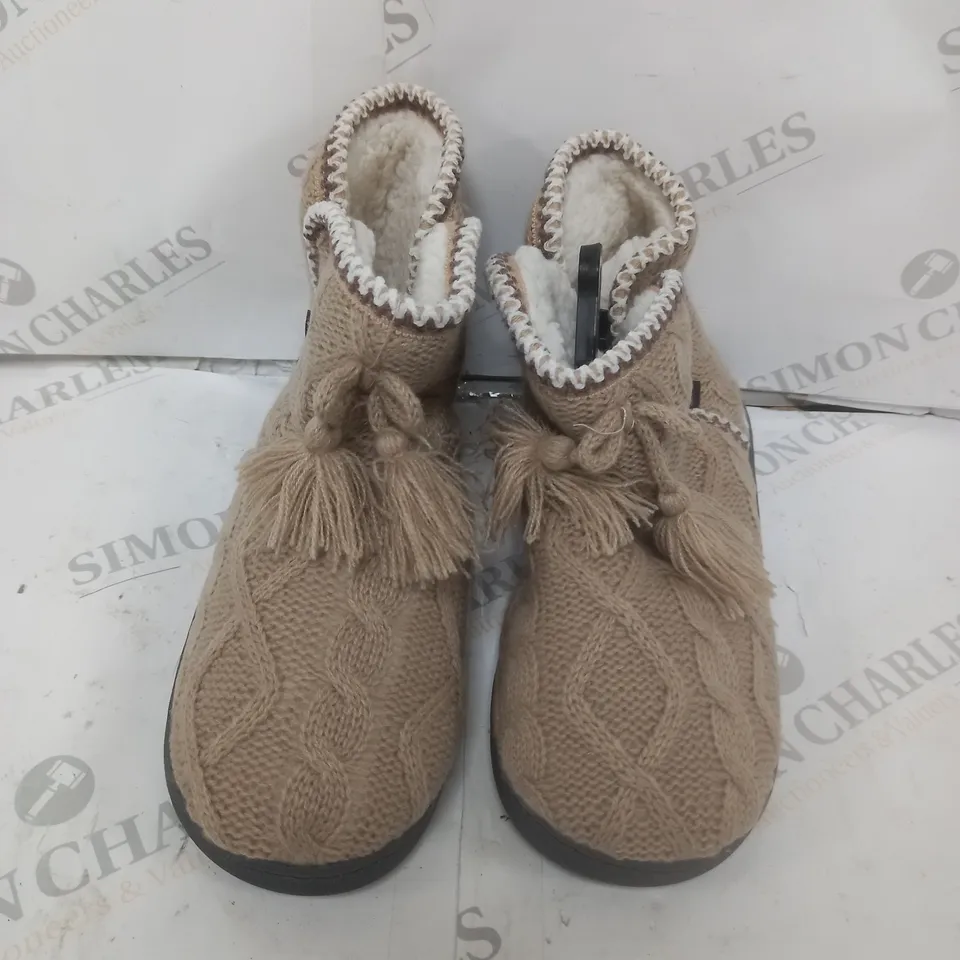 LINA SLIPPER BOOT BROWN SIZE 7