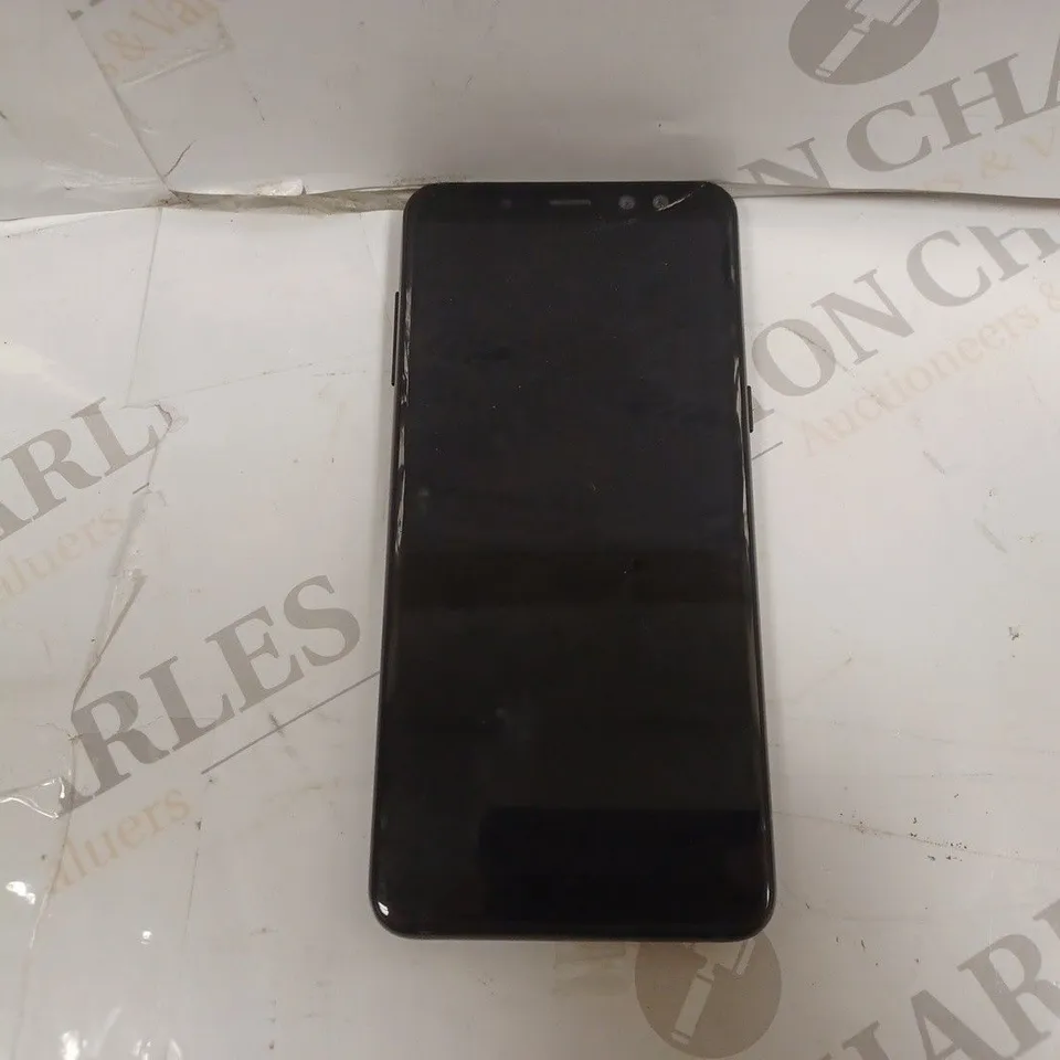 SAMSUNG GALAXY A8