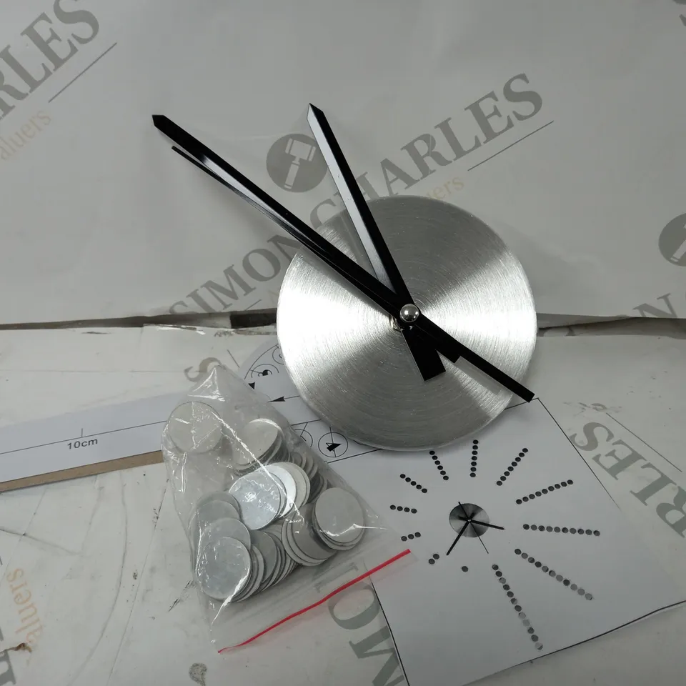 BOXED LUXURY DIY CLOCK 