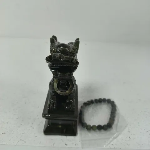 SMALL BLACK DRAGON FIGURINE ON SQUARE PEDESTAL – DECORATIVE ORNAMENT