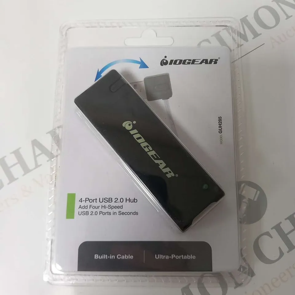SIX BRANDNEW BOXED IOGEAR 4-PORT USB 2.0 HUBS