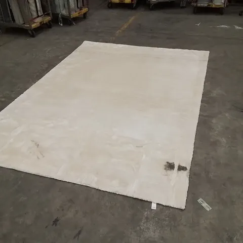 QUALITY DESIGNER AREA RUG - APPROXIMATELY  200x290cm