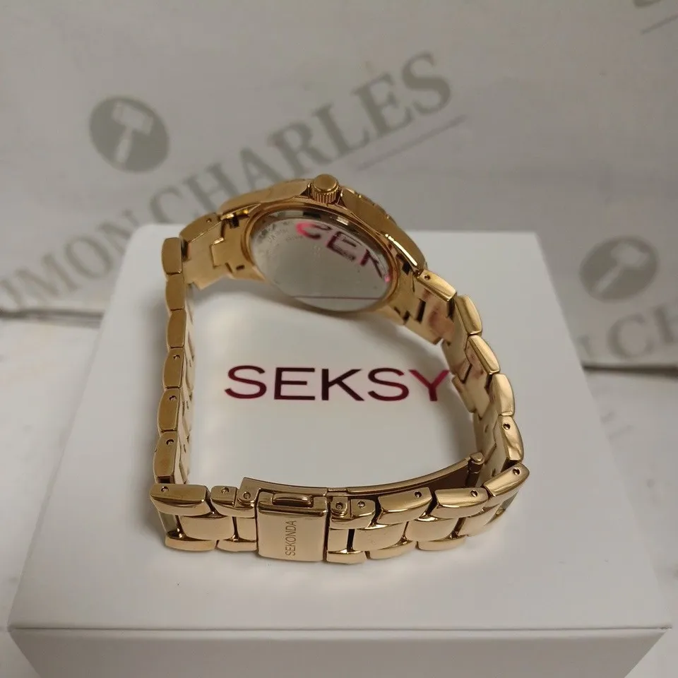 BOXED SEKSY BY SEKONDA LADIES ROSE GOLD STONE SET WATCH WITH STAINLESS STEEL BACK - JAPAN MOVEMENT. 