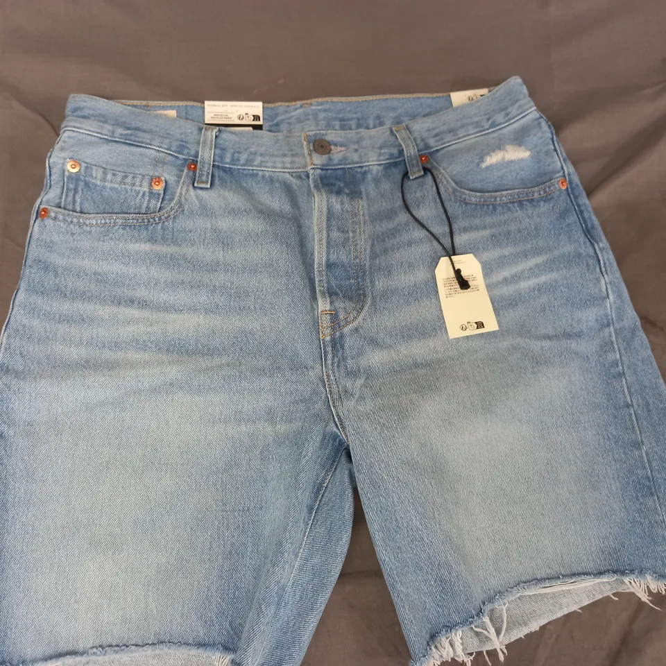 LEVIS'S 501 '90S SHORTS IN BLUE SIZE 28