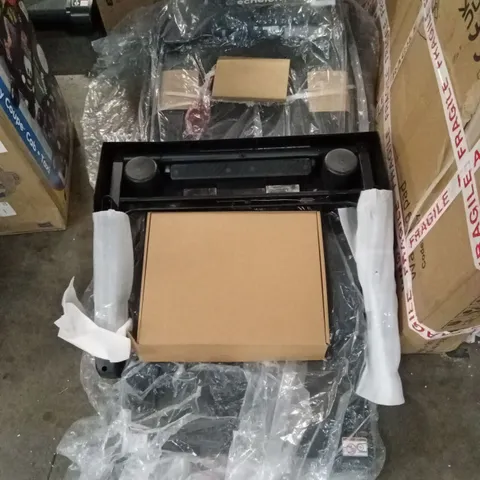 ECHELON FOLDING TREADMILL 