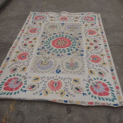 QUALITY DESIGNER AREA RUG - APPROXIMATELY 225 x 160cm