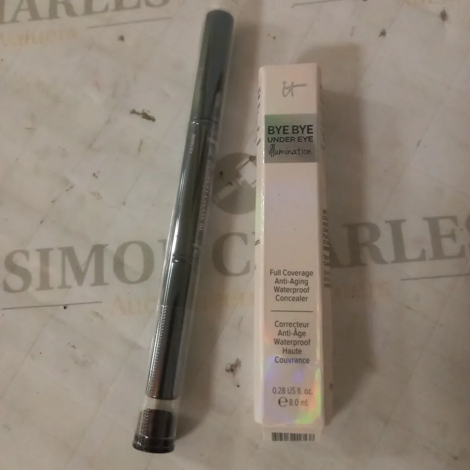 LOT OF 2 IT COSMETICS ITEMS TO INCLUDE HEAVENLY LUXE DUAL AIRBRUSH CONCEALER BRUSH AND BYE BYE UNDER EYE ILLUMINATION CONCEALER