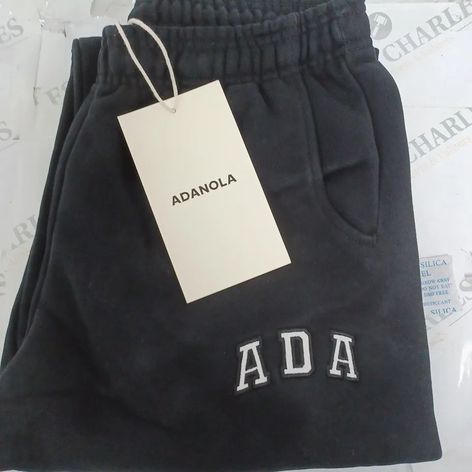 ADANOLA SWEATPANTS IN BLACK SIZE M