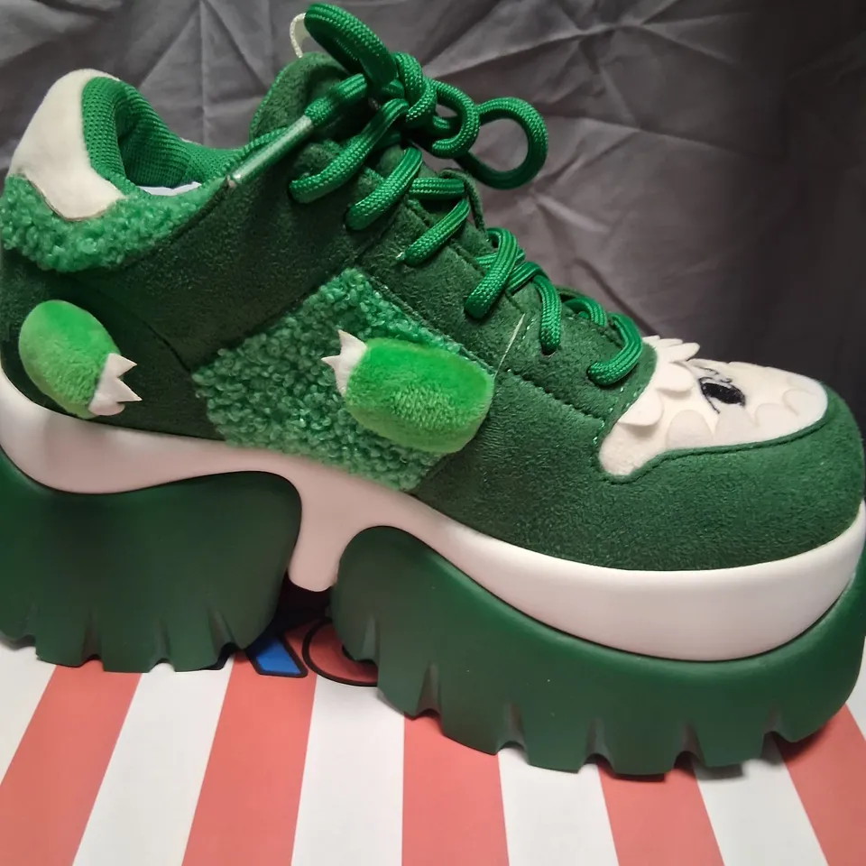 BRAND NEW BOXED KETNIPZ X KOI BEANZILLA PLATFORM TRAINERS GREEN SIZE 3