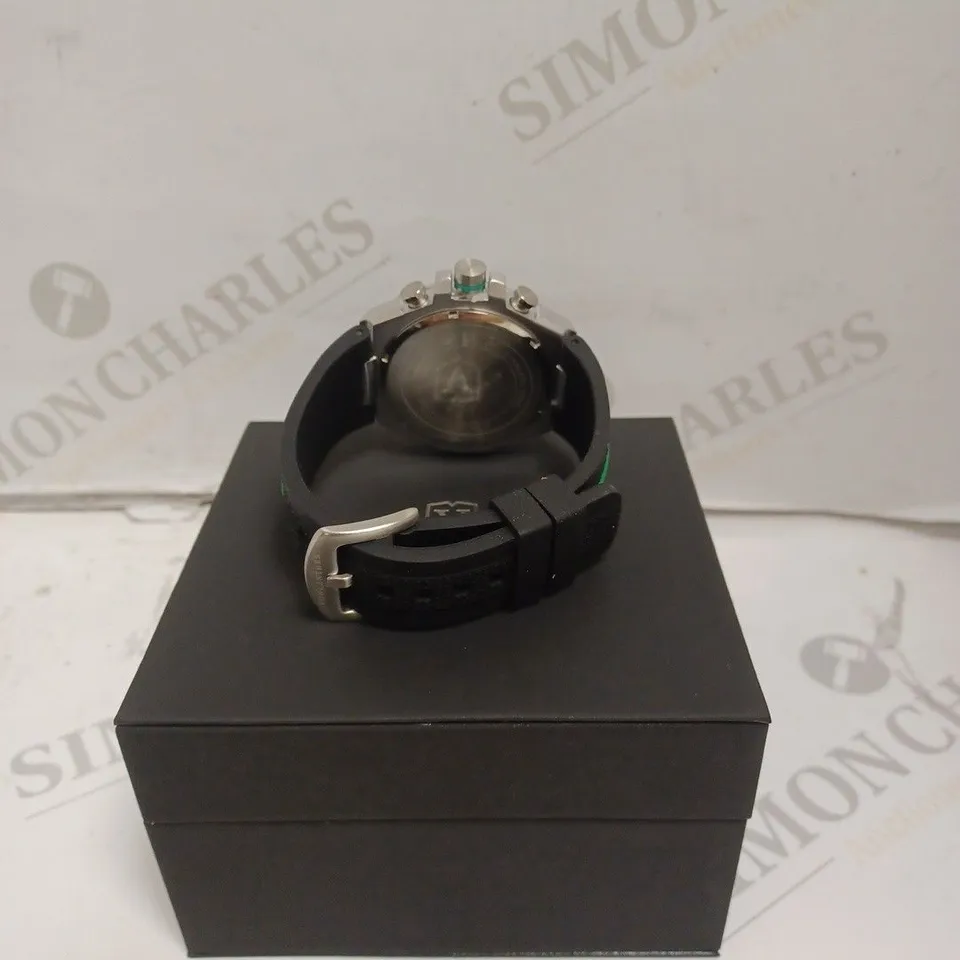 MENS VONLANTHEN CHRONOGRAPH WATCH – V200 – TEXTURED DIAL – 3ATM WATER RESISTANT – BLACK RUBBER STRAP