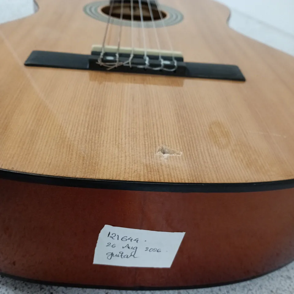 UNBRANDED ACOUSTIC CLASSICAL GUITAR – NATURAL WOOD FINISH