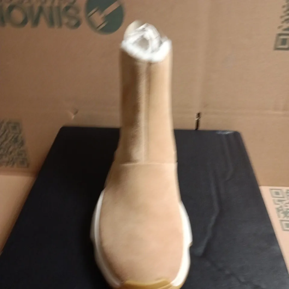 SOREL SUEDE WINTER BOOTS – UK SIZE 5