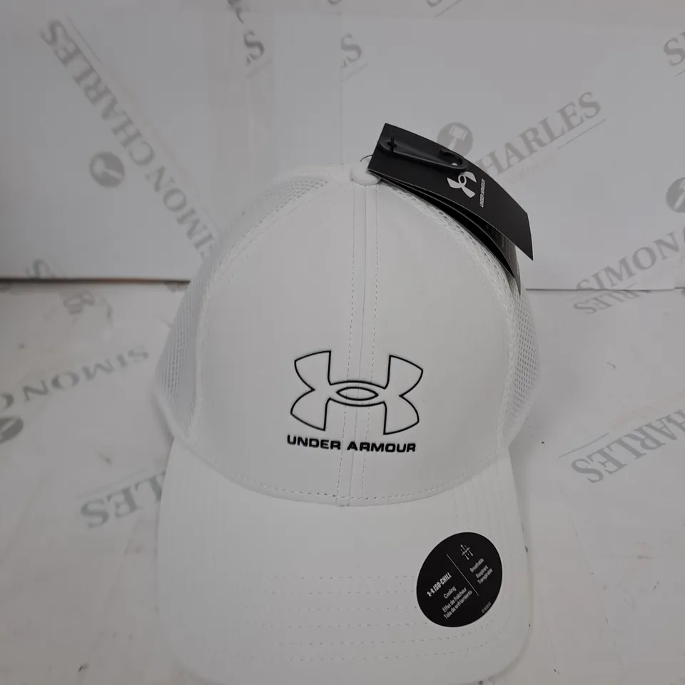 UNDER ARMOUR BASEBALL CAP