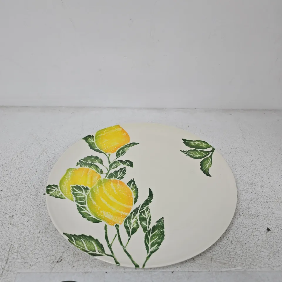 CERAMIC PLATE WITH YELLOW LEMON MOTIF