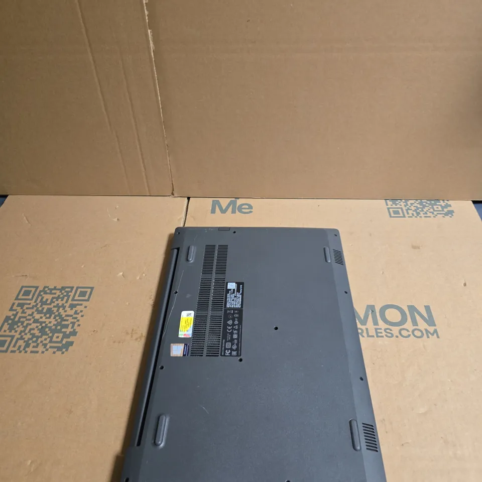 LENOVO V130-15IKB LAPTOP – 15.6" DISPLAY, 8GB RAM, 256GB SSD