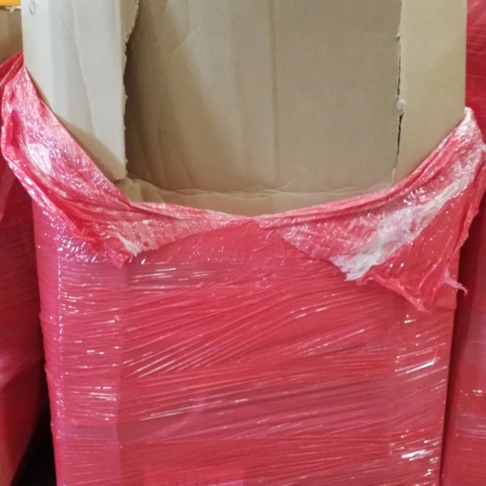 PALLET CONTAINING ASSORTED PRODUCTS INCLUDING CROQUET, KIDBLOOM, BADMINTON RACKET, CAMPING TENT & ROLLER BLIND 