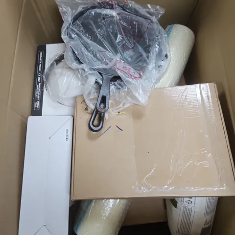 LARGE BOX OF APPROX 10 ASSORTED HOUSEHOLD ITEMS TO INCLUDE PANS, PLUSHIES AND NAPPIES - COLLECTION ONLY