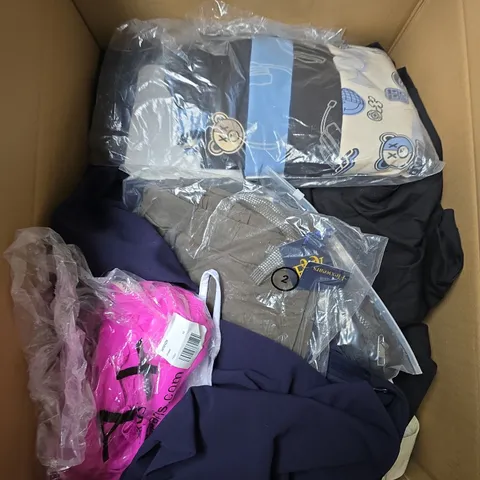 LARGE BOX OF APPROXIMATELY 20 ASSORTED CLOTHING ITEMS IN VARIOUS SIZES, STYLES AND COLOUR