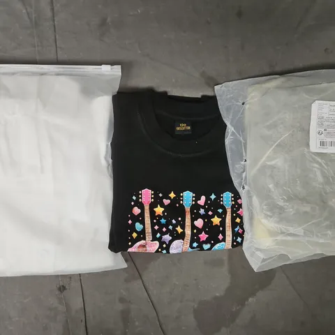 APPROXIMATELY 20 ASSORTED CLOTHING AND FASHION PRODUCTS IN VARIOUS STYLES AND SIZES - COLLECTION ONLY