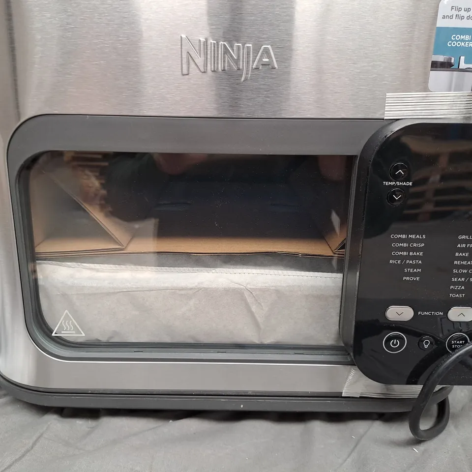BOXED NINJA MULTIFUNCTION 14-IN-1 OVEN & AIR FRYER 