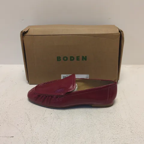 BODEN BURGUNDY LEATHER LOAFERS – WOMEN'S UK 8 (EU 41)