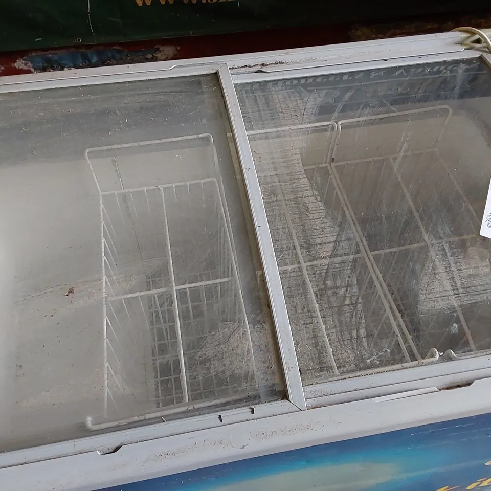 HUSKY ICE CREAM DISPLAY CHEST FREEZER, MODEL: HUS-KNVIS28