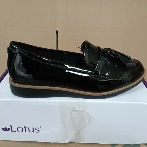 BOXED PAIR OF LOTUS BLACK PATENT TASSEL LOAFERS, UK 5