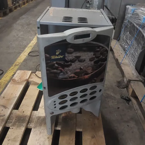 ADESSO COMMERCIAL COFFEE VENDING MACHINE