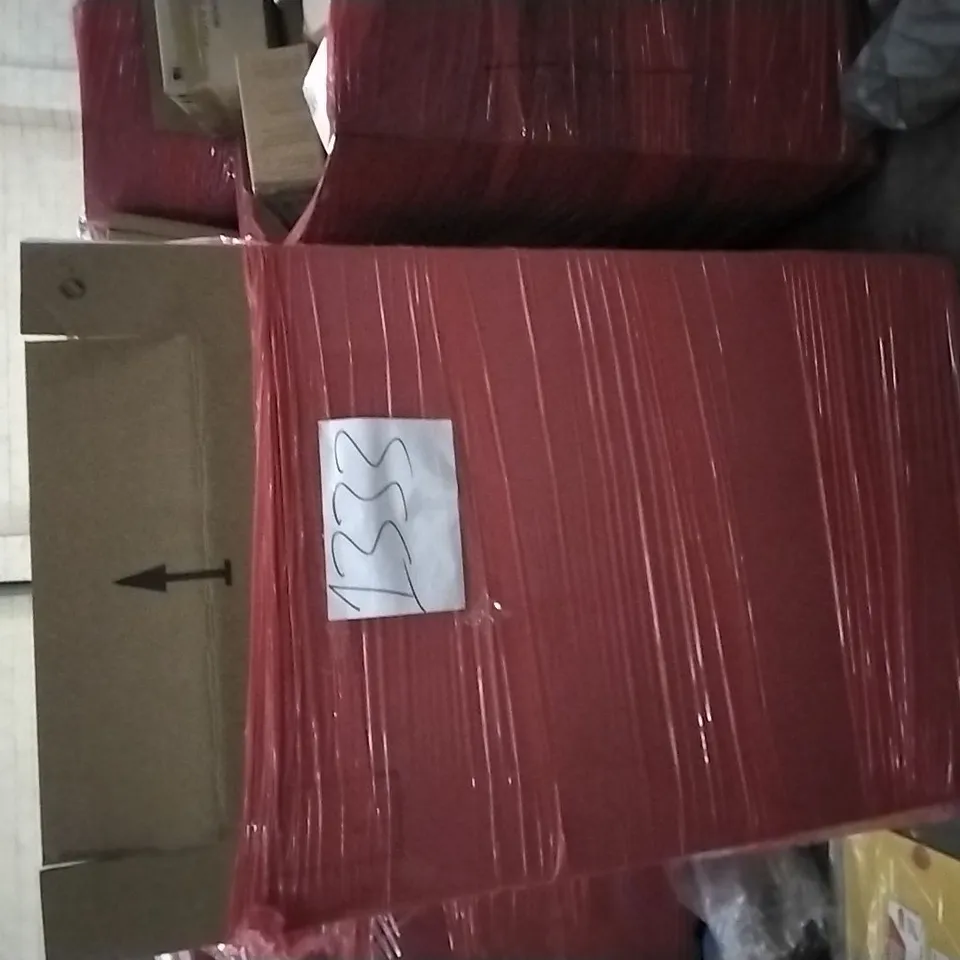 PALLET OF ASSORTED ITEMS INCLUDING HOMIDEC, DOKIO, QUEEN BEE EXCLUDERS, BFULL POPUP TENT, UK INTERNATIONAL FRYING PAN AND LID