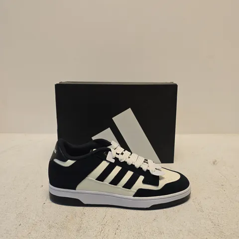 ADIDAS RAPID COURT LOW SNEAKERS – BLACK/WHITE, UK 10.5 (US 11) – BOXED