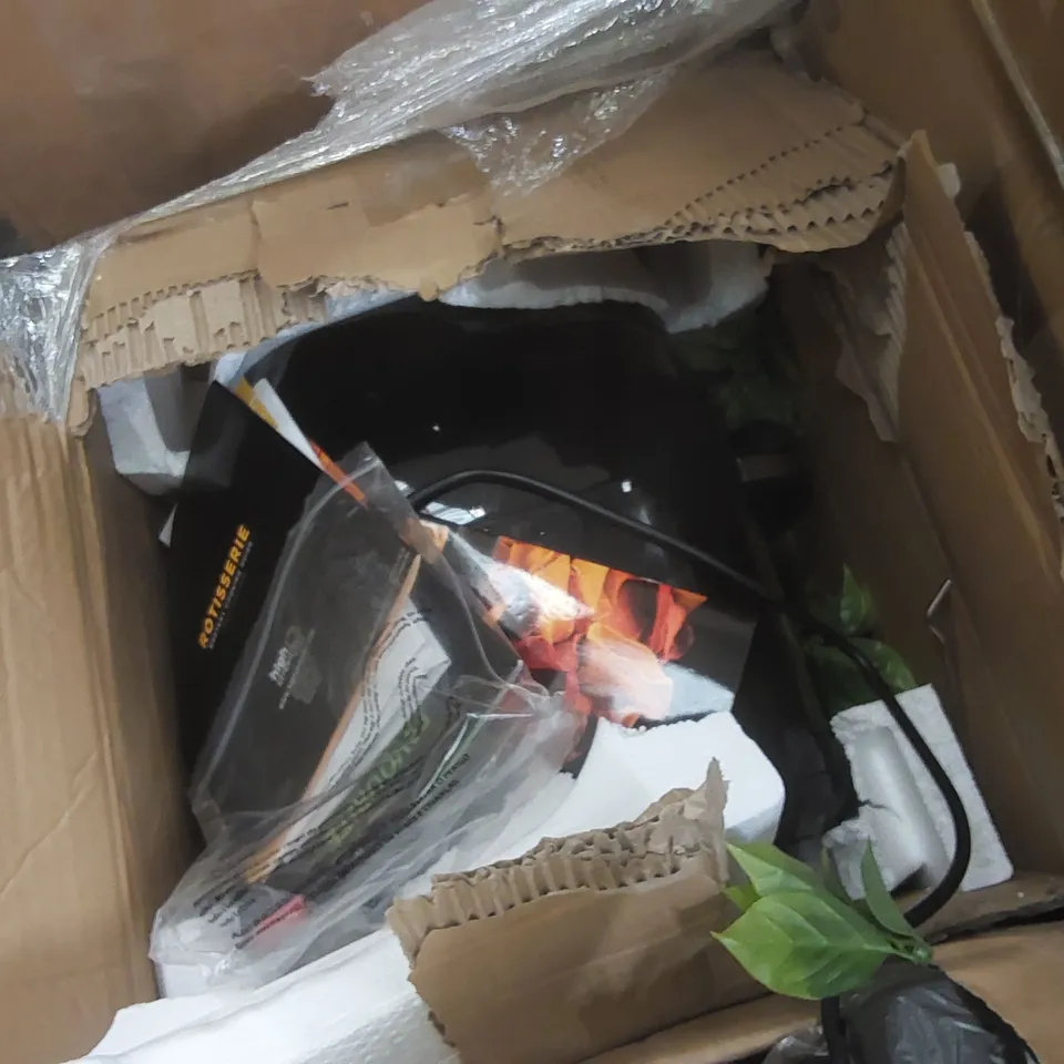 PALLET CONTAINING A VERY LARGE QUANTITY OF ASSORTED ITEMS INCLUDING: ELECTRICAL PRODUCTS, KITCHEN APPLIANCE ECT