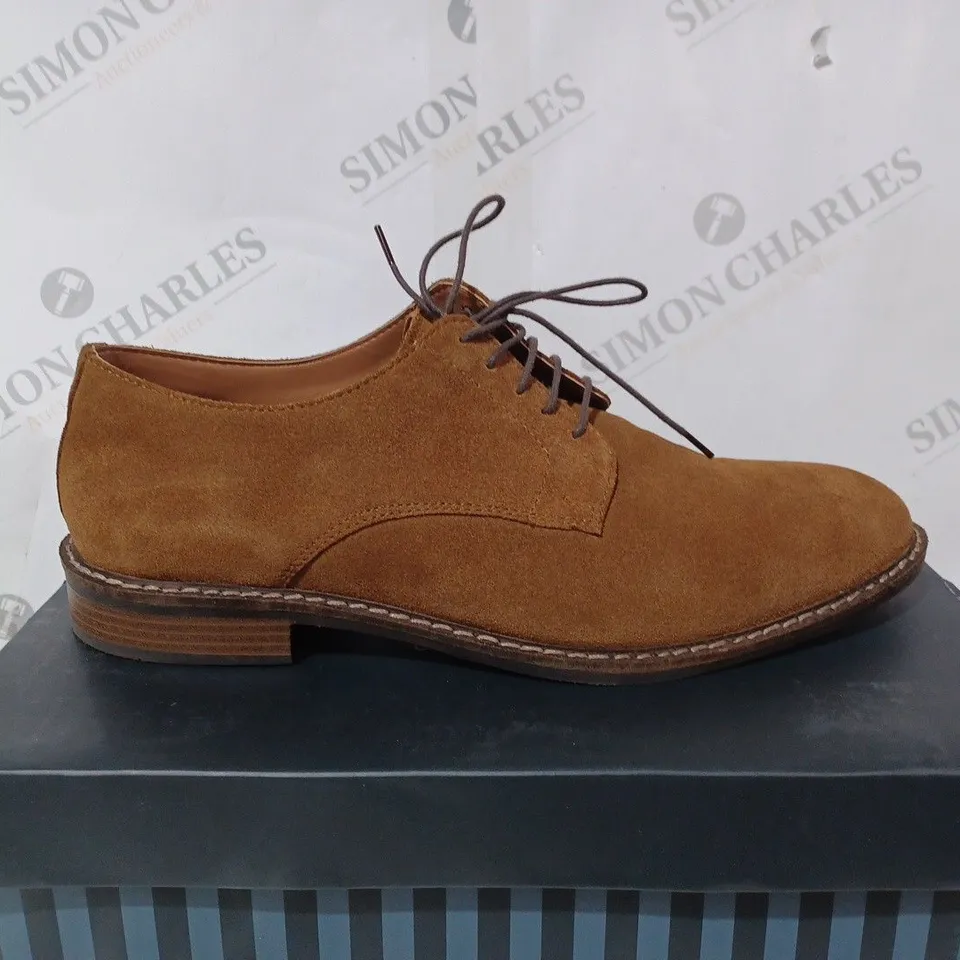 BOXED HOWICK DERBY SHOE SN10 TAN SUEDE SIZE 10