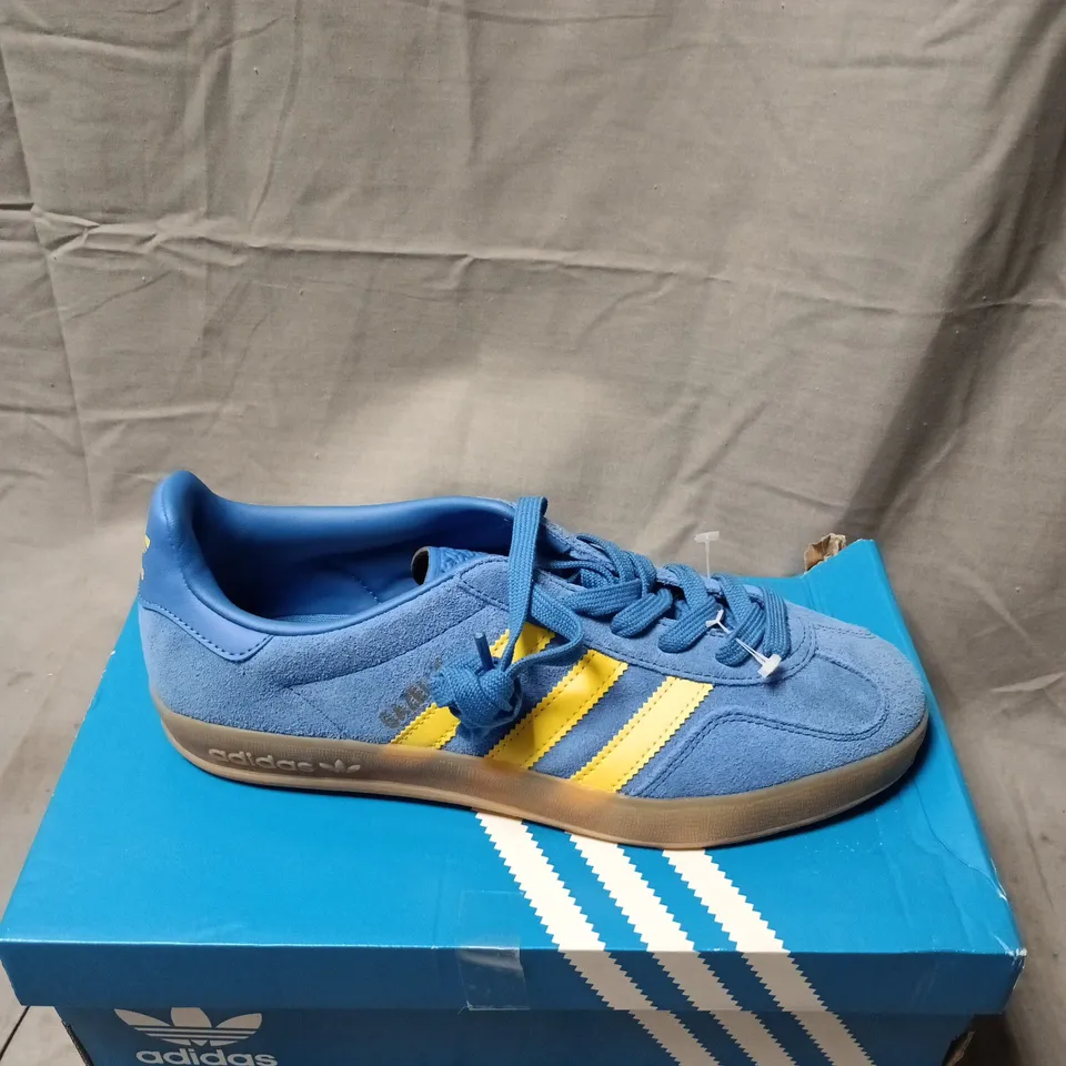 ADIDAS BLUE SUEDE SNEAKERS WITH YELLOW STRIPES – GUM SOLE SIZE 7 BOXED