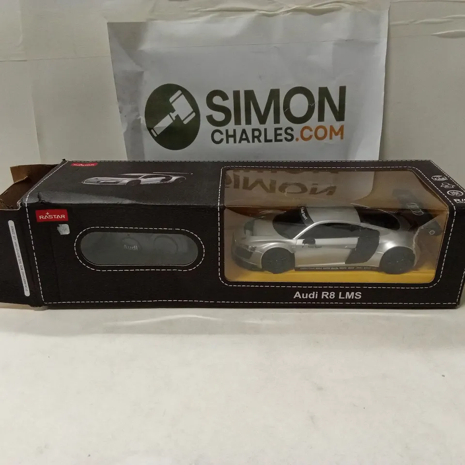 BOXED RASTAR AUDI R8 LMS REMOTE CONTROL CAR