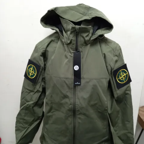 STONE ISLAND PARKA JACKET SIZE M