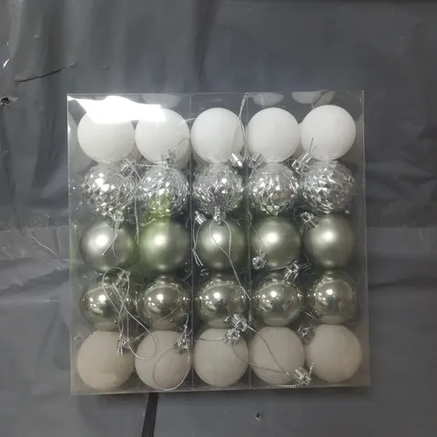 WINTER WALK FILLER SET OF 50 CHRISTMAS TREE DECORATIONS