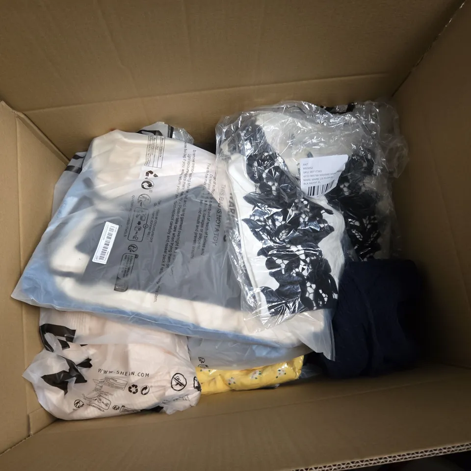 LARGE BOX OF ASSORTED CLOTHING ITEMS IN VARIOUS SIZES, STYLES AND COLOUR 