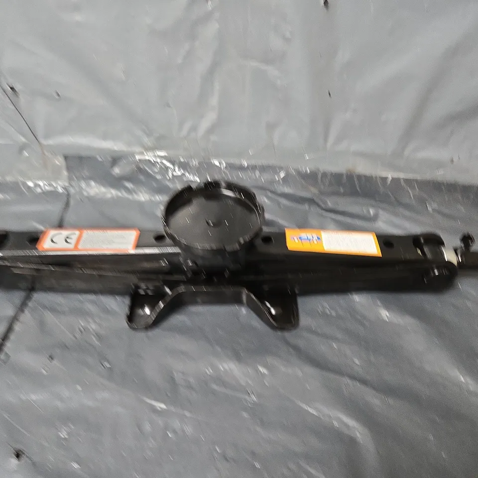 3T SCISSOR JACK IN BLACK