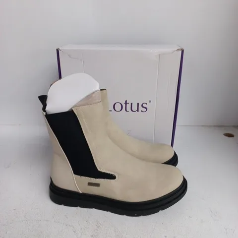 LOTUS WOMEN'S BOOTS – WINTER WHITE, UK 7 (EU 41)