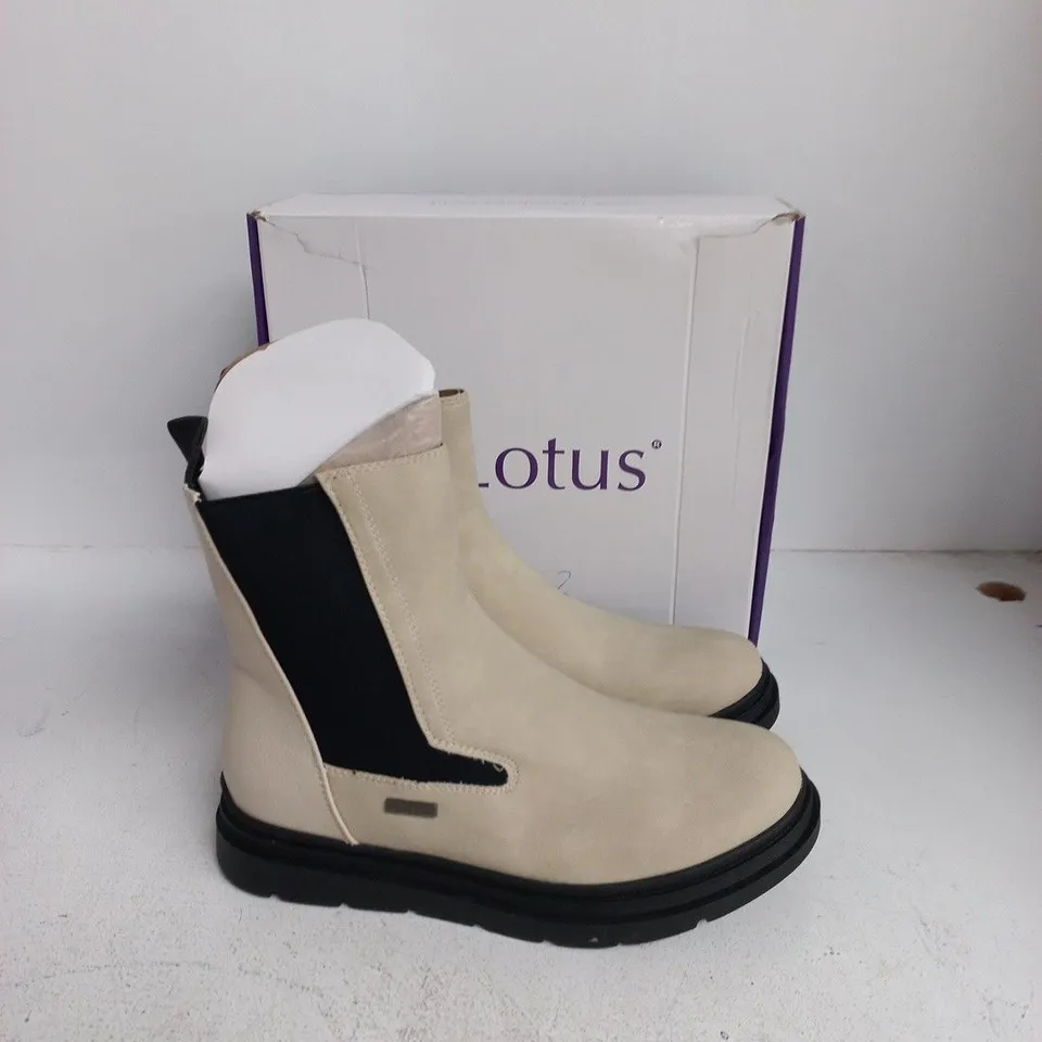 LOTUS WOMEN'S BOOTS – WINTER WHITE, UK 7 (EU 41)