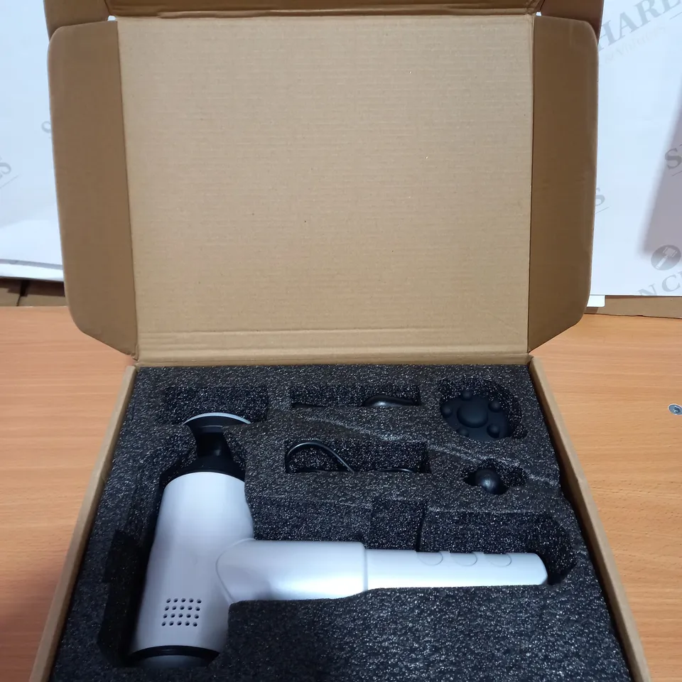 HOMEDICS THERMAL MASSAGE GUN - WHITE