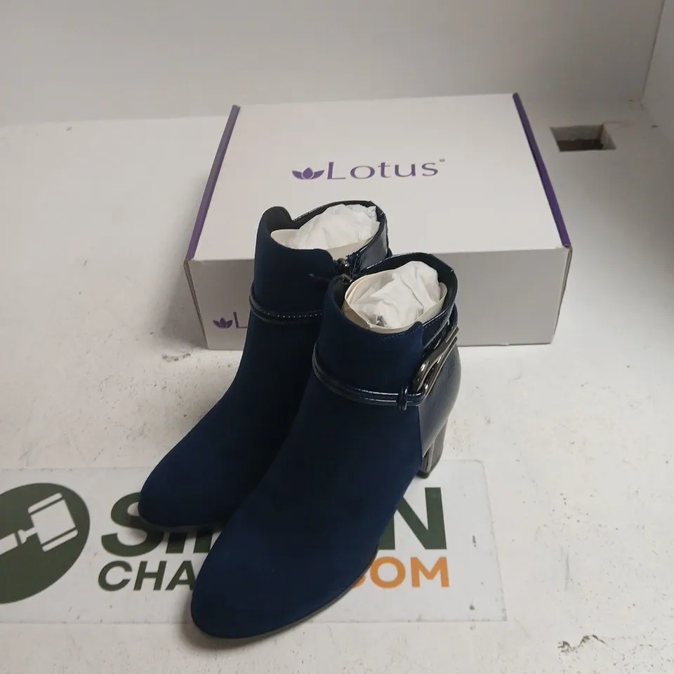 LOTUS ULB401 NAVY ANKLE BOOTS – UK 3