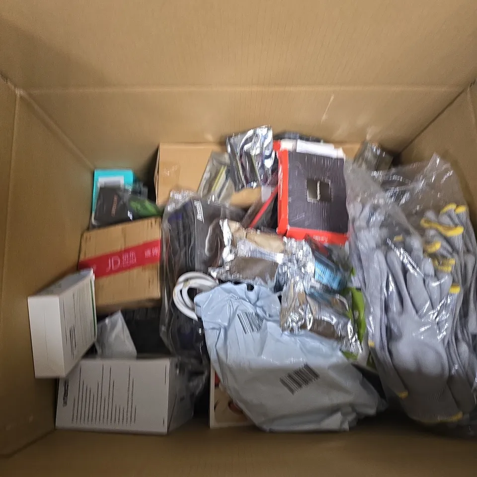 BOX OF APPROXIMATELY 10 ASSORTED ITEMS INCLUDING PANASONIC KX-TG681 DIGITAL CORDLESS ANSWERING SYSTEM, PANASONIC KX-TGB610 DIGITAL CORDLESS PHONE AND A WIRELESS CHARGER