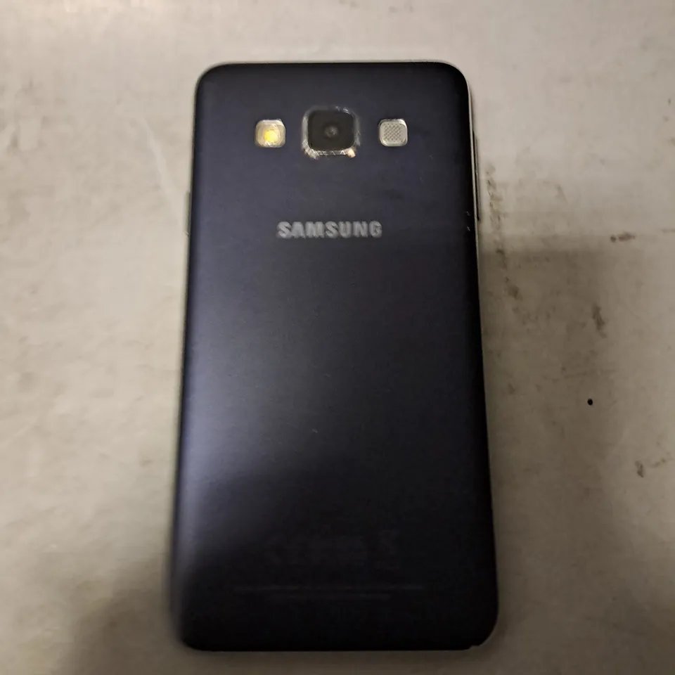 SAMSUNG GALAXY A3 SMARTPHONE 