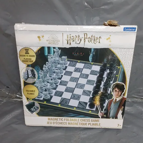 BOXED HARRY POTTER MAGNETIC FOLDABLE CHESS GAME