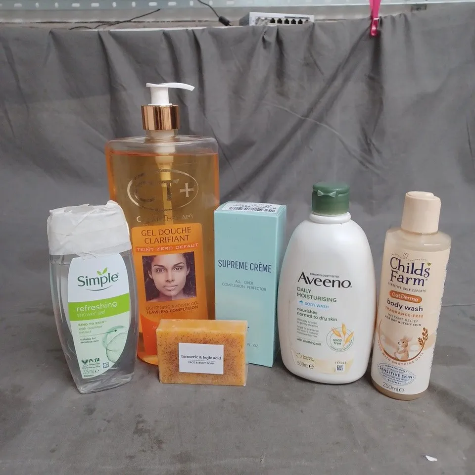 APPROXIMATEY 20 HEALTH AND BEAUTY PRODUCTS TO INCLUDE CHILD'S FARM BODY WASH, SIMPLE SHOWER GEL AND AVEENO BODY WASH